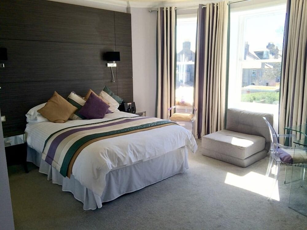 The Ferryhill House Hotel 7/42