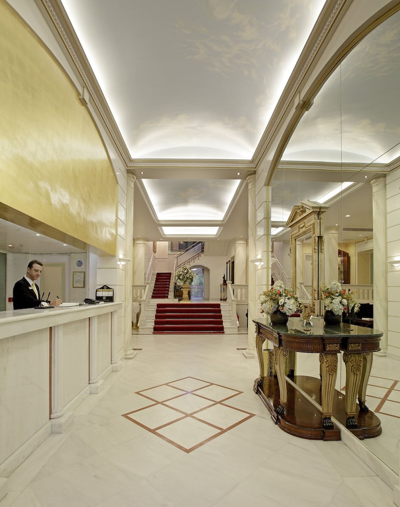 Theoxenia Palace 41/46