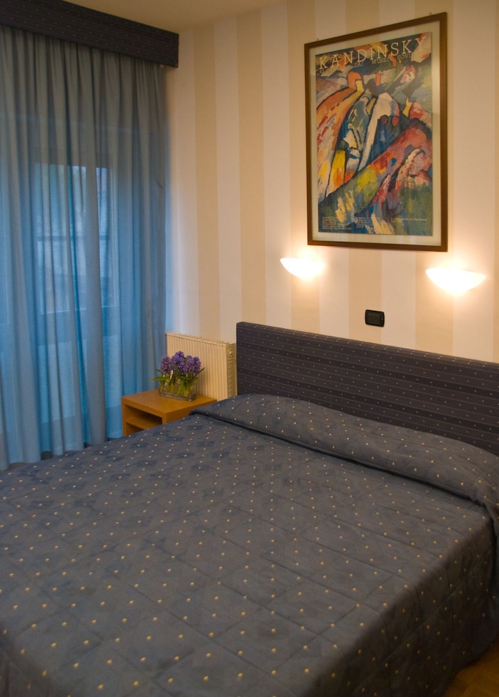 Hotel Clarici 24/39