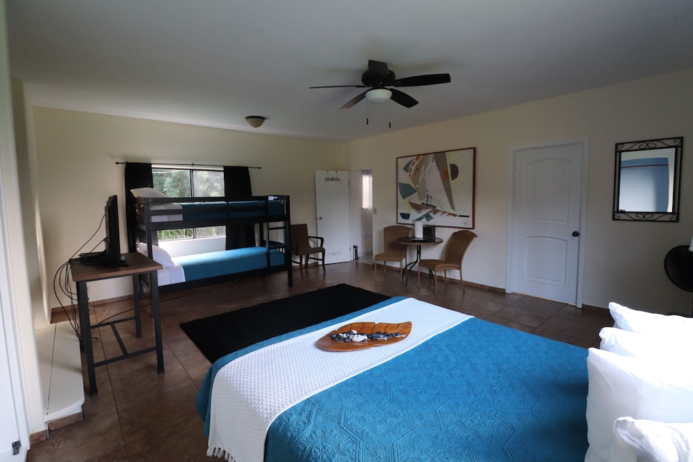 Hawaii Island Resort 5/42