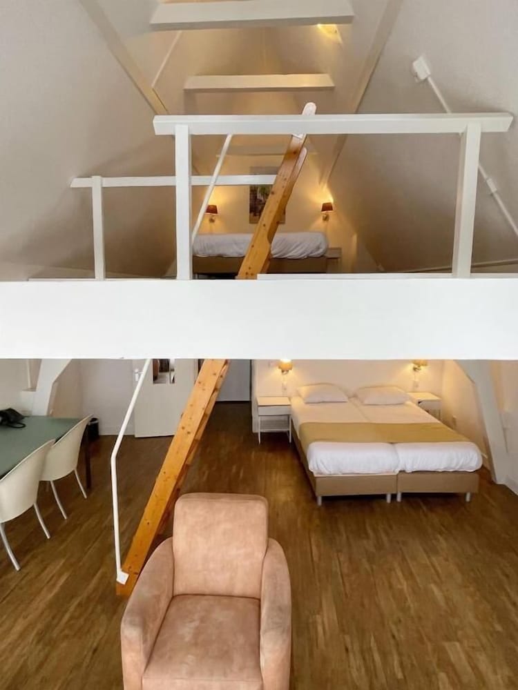 Hotel Residence Le Coin 35/40