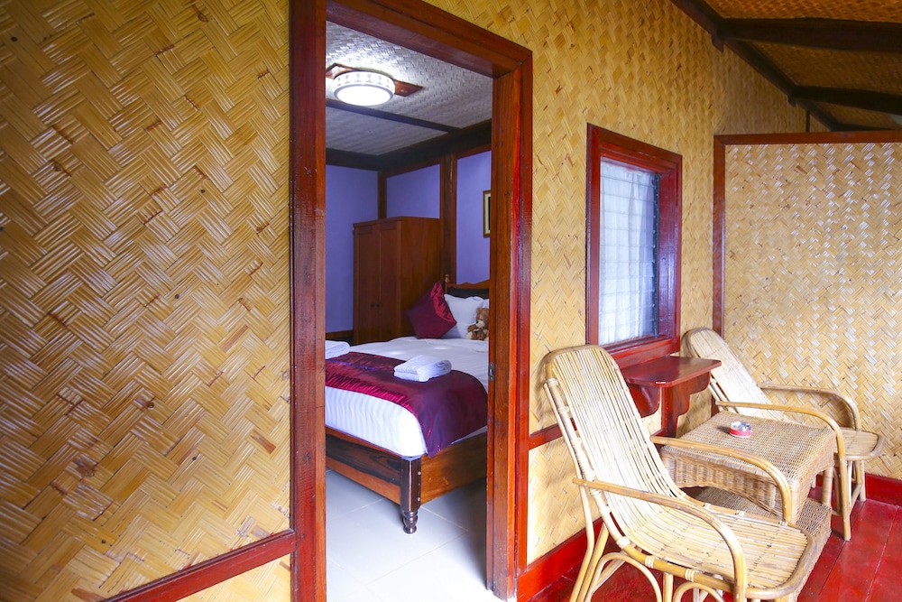 Doublegem Beach Resort 49/79