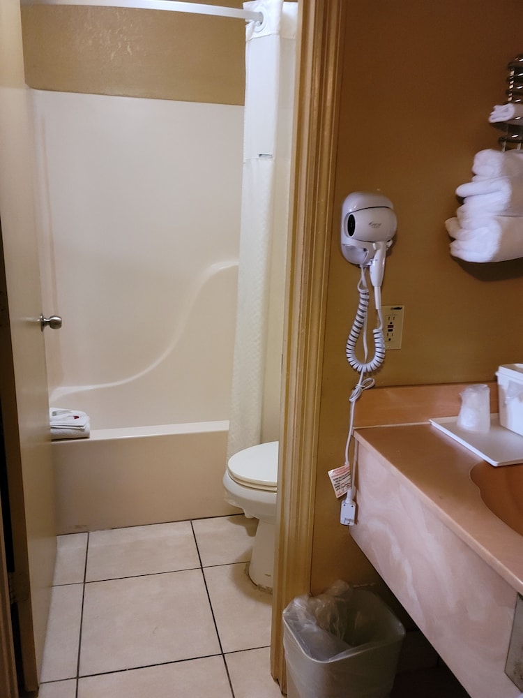 Stayable Suites Kissimmee West 12/29