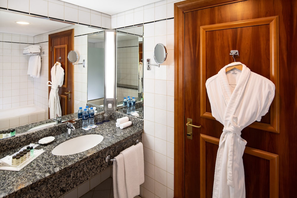 Sheraton Jumeirah Beach Resort 10/59