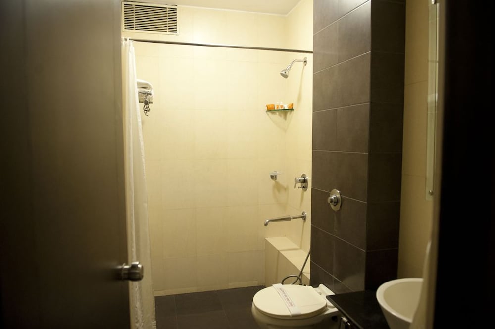 HOTEL SIDDHARTA 21/22