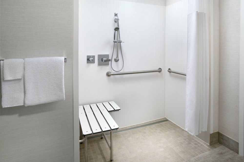 Courtyard By Marriott Fort Worth Downtown Blackstone 14/53
