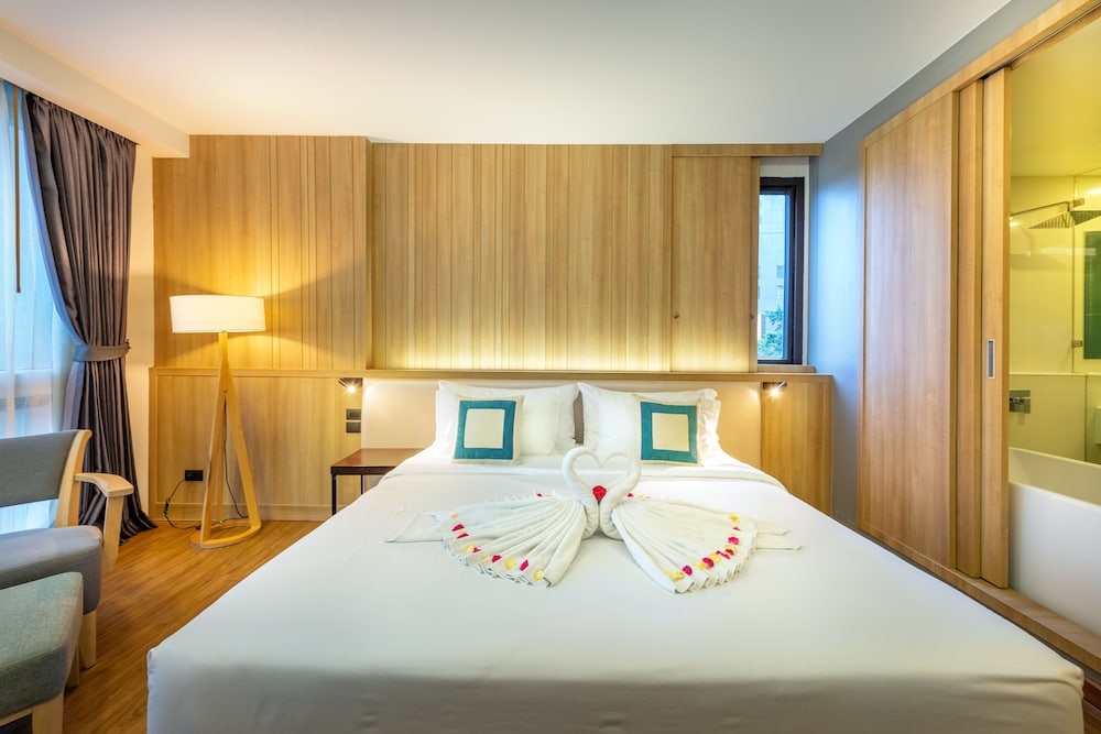 Plaai Prime Hotel (ex D Varee Diva Central Rayong) 16/71