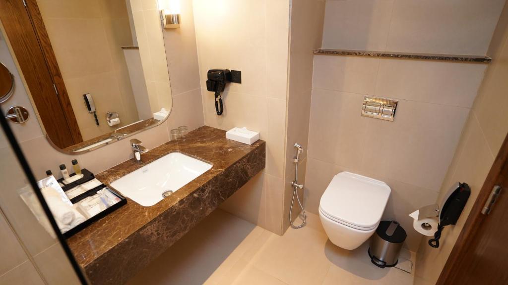 Jasmine Garden Hotel 48/50