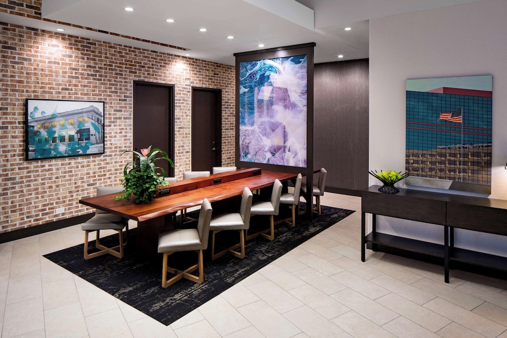 Hyatt Place Sumter/Downtown 32/52