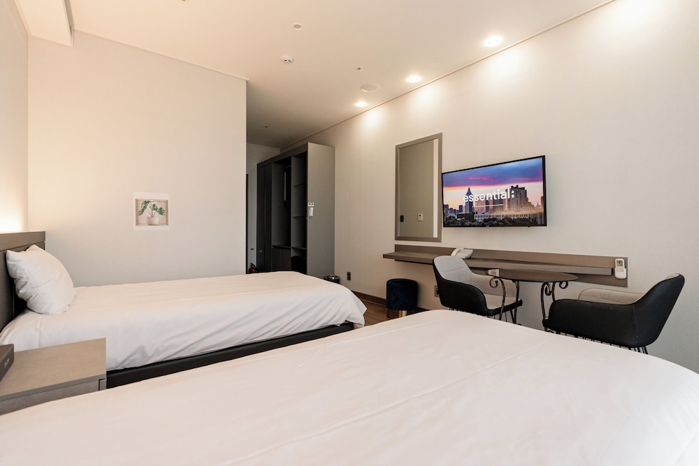 Sanbangsan Hotel 17/50
