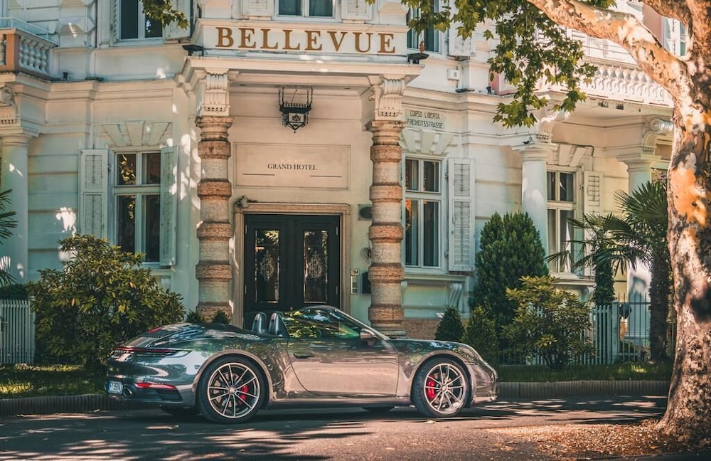 GRAND HOTEL BELLEVUE 38/50