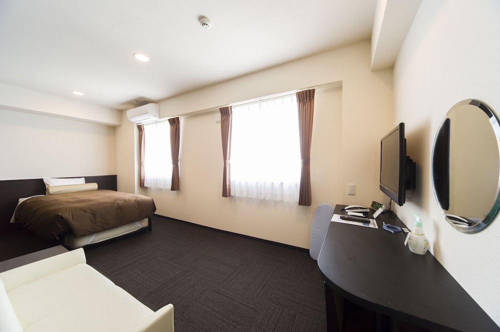 Urbain Hiroshima Central 40/40