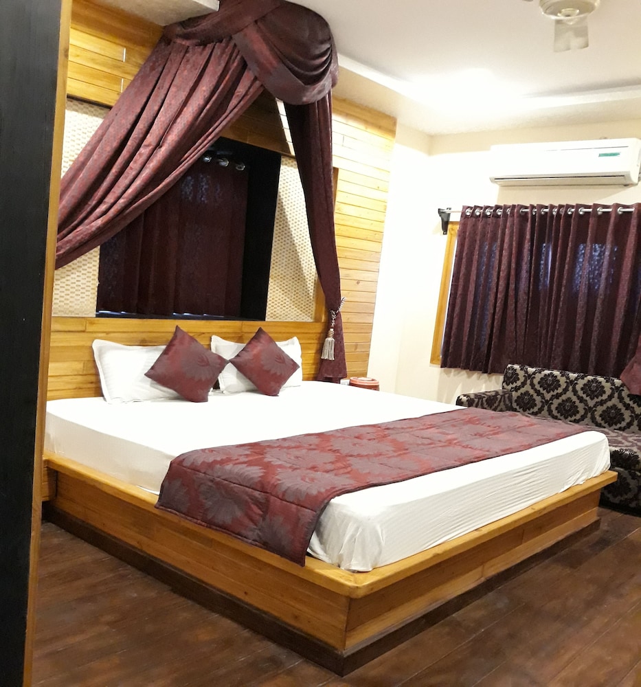 Hotel Prince 6/48