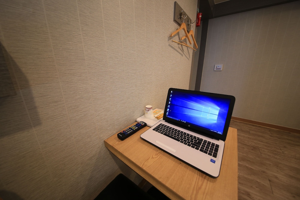 Hotel M Story 40/44