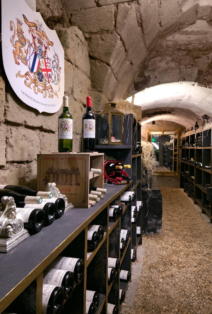 Chateau Le Prieure La Maison Younan 55/67