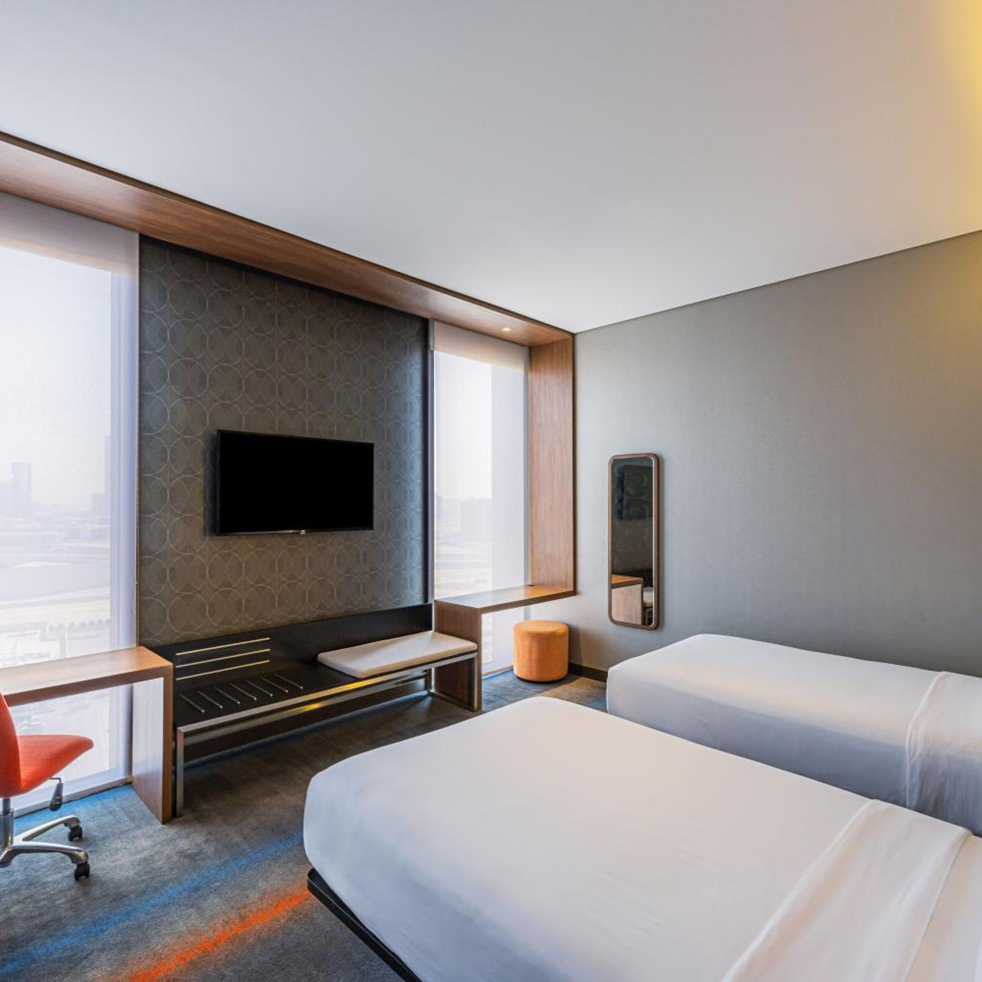 Aloft, Twin Beds، Aloft Me'aisam Dubai 2/8