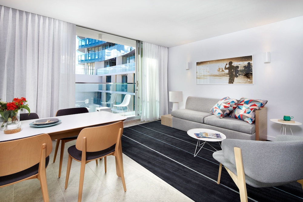 Adina Apartment Hotel Bondi Beach Sydney 45/68