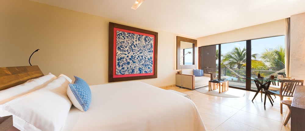 FAMILY SUITE, OCEAN FRONT