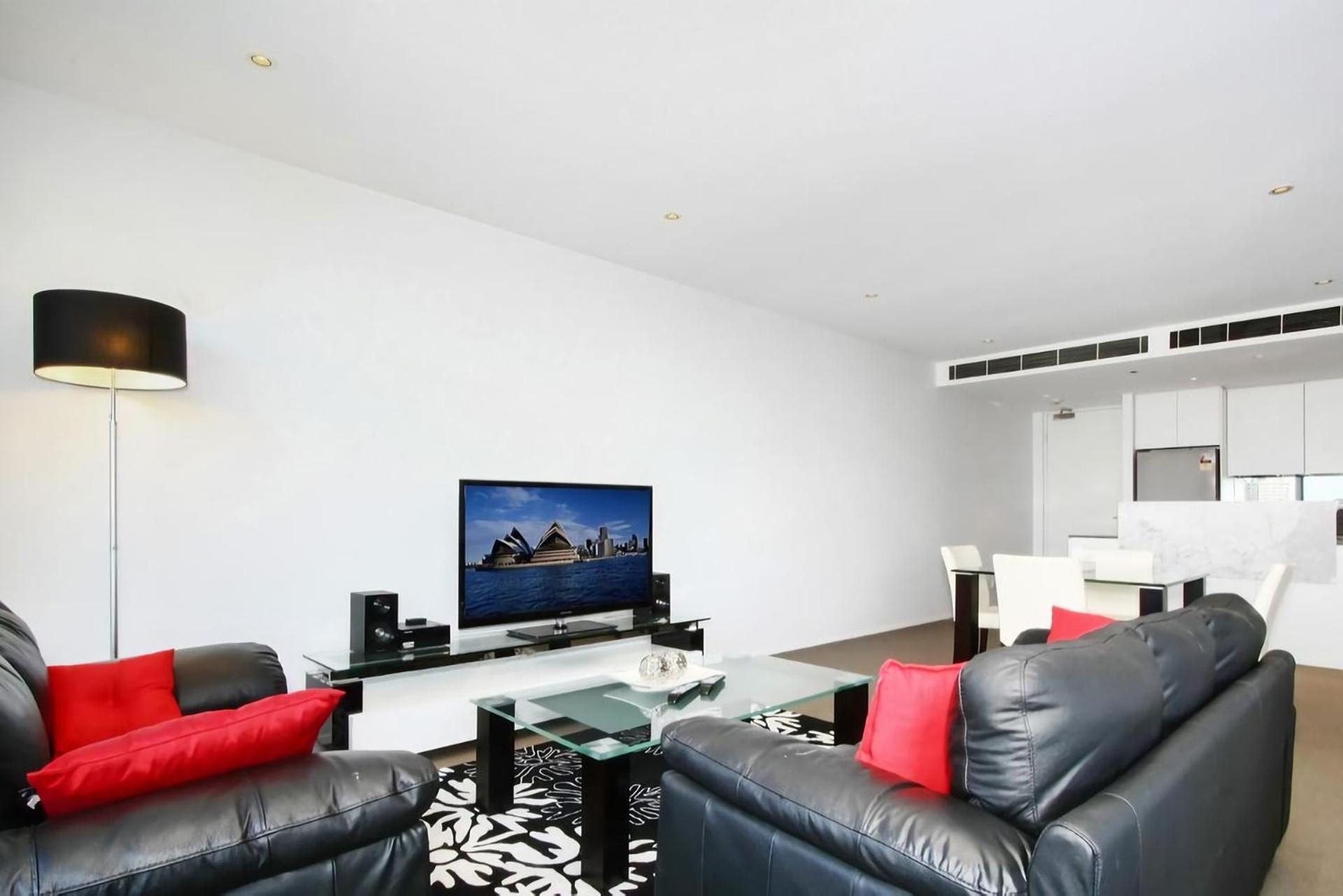 Accommodate Canberra Realm 13/24