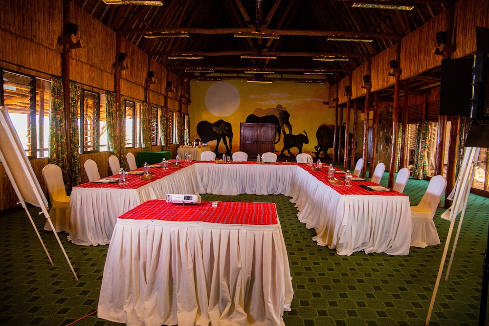 Kilaguni Serena Safari Lodge 15/50