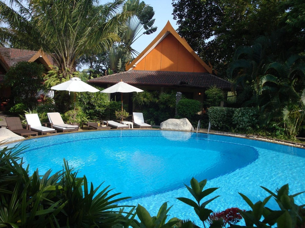Palm Garden Resort 61/66