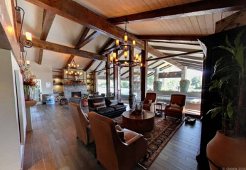 Inn At Pasatiempo 13/28