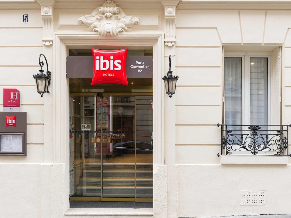 Ibis Paris Vaugirard Porte De Versailles photo1