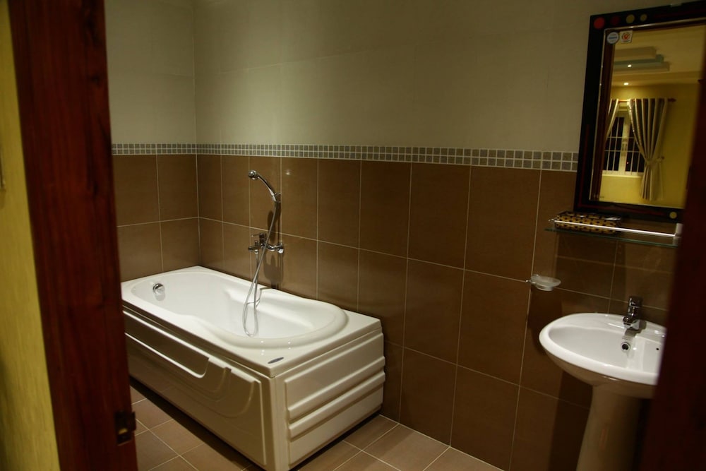 Minh Kieu Hotel 43/43