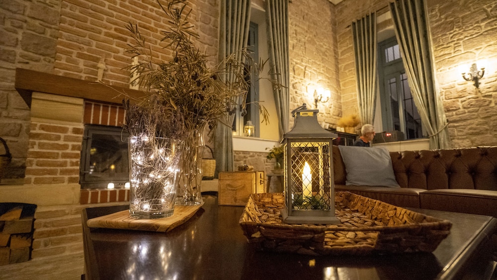 Sizmahan Hotel 40/64