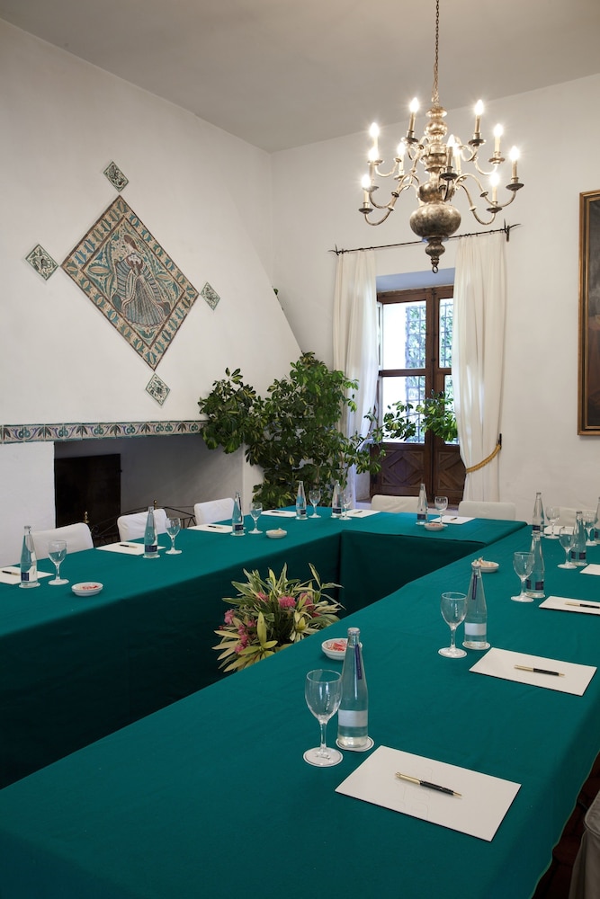 Parador de Guadalupe 36/50