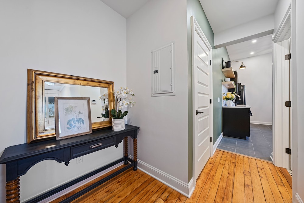 The Washington Boutique Hotel near Cedar Point & Sports Center 49/50