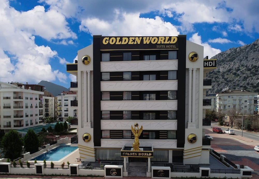Golden World Suite Hotel 3/35