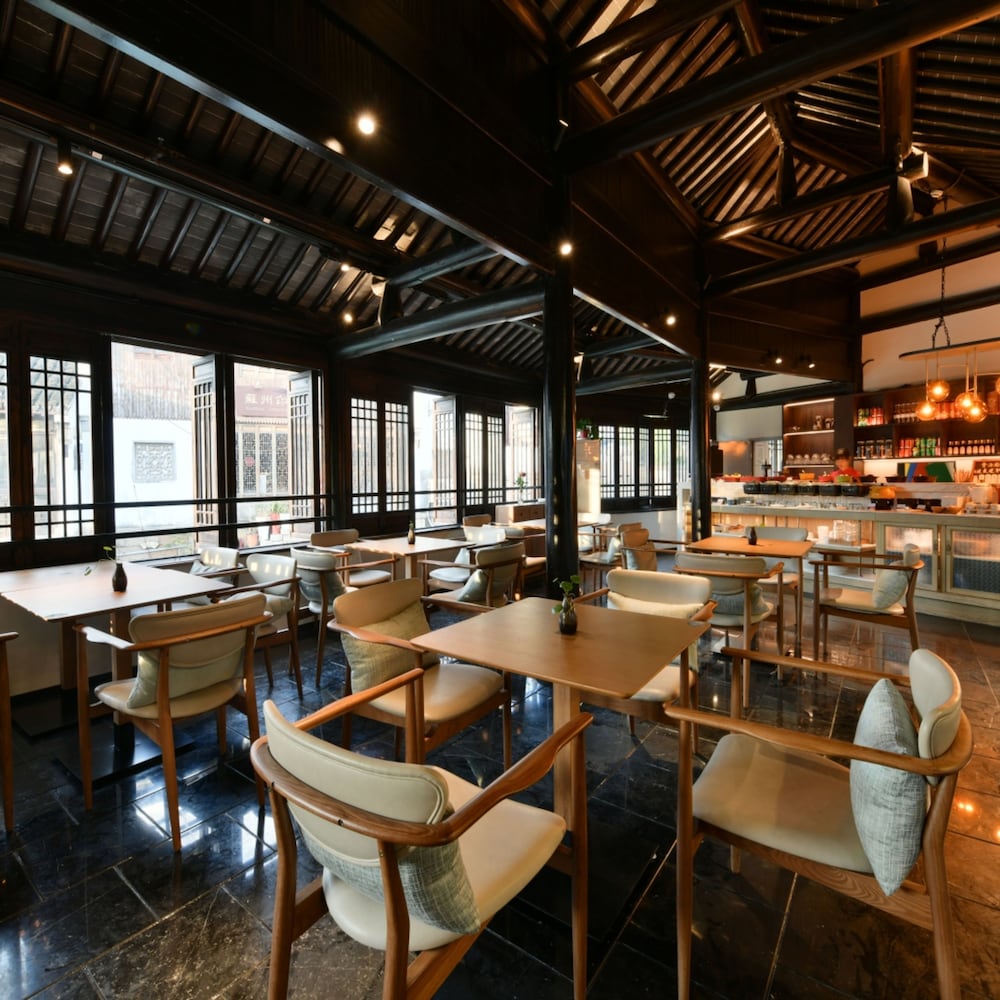 Blossom Hill Suzhou Shangtang 40/50