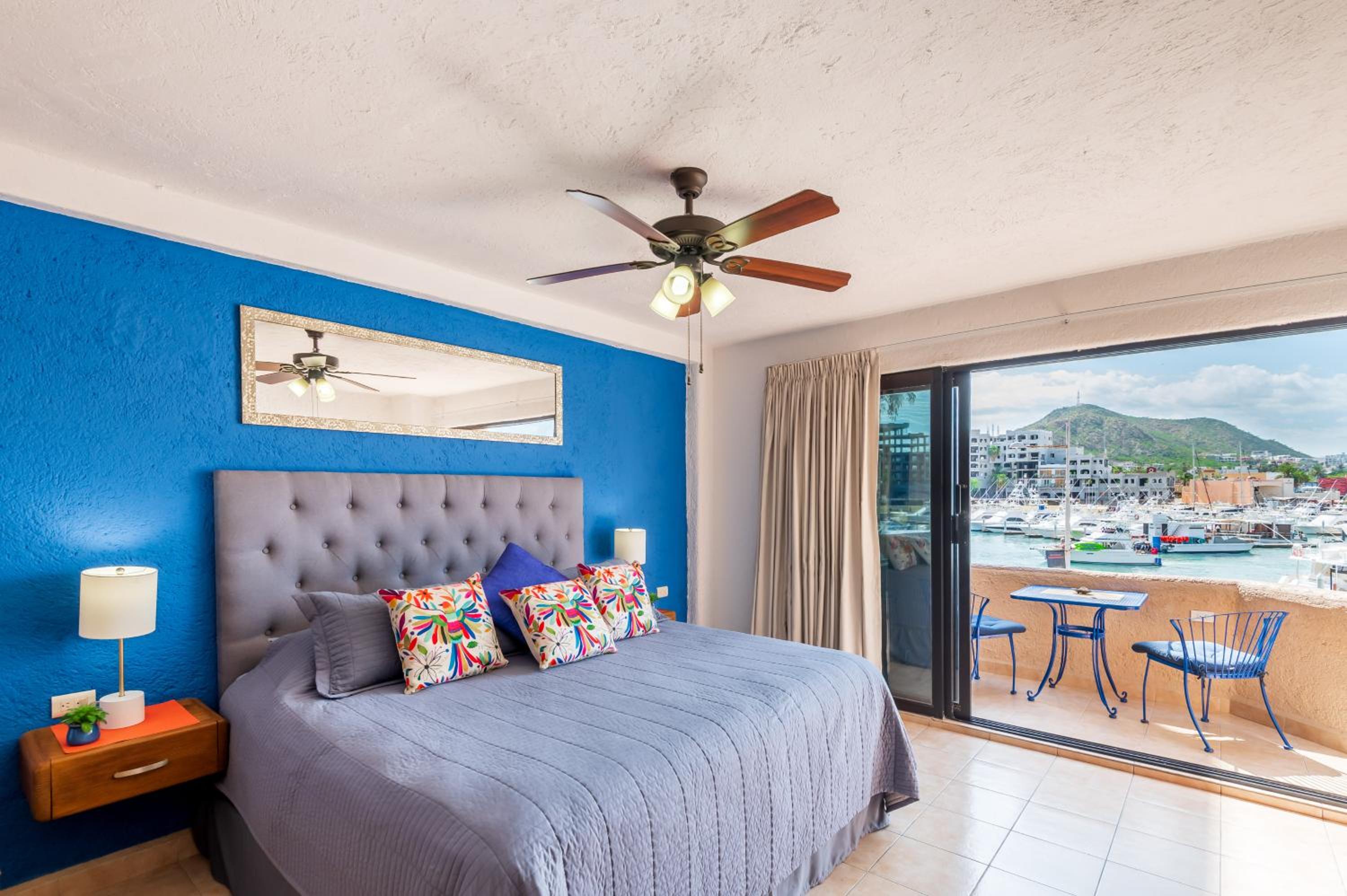 Marina Town &amp; Beach Studios 15/62