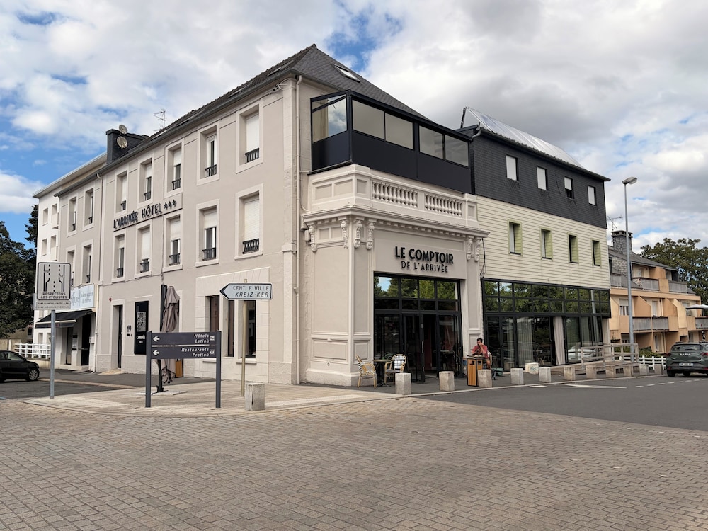 Brit Hotel Guingamp L Armor 45/50