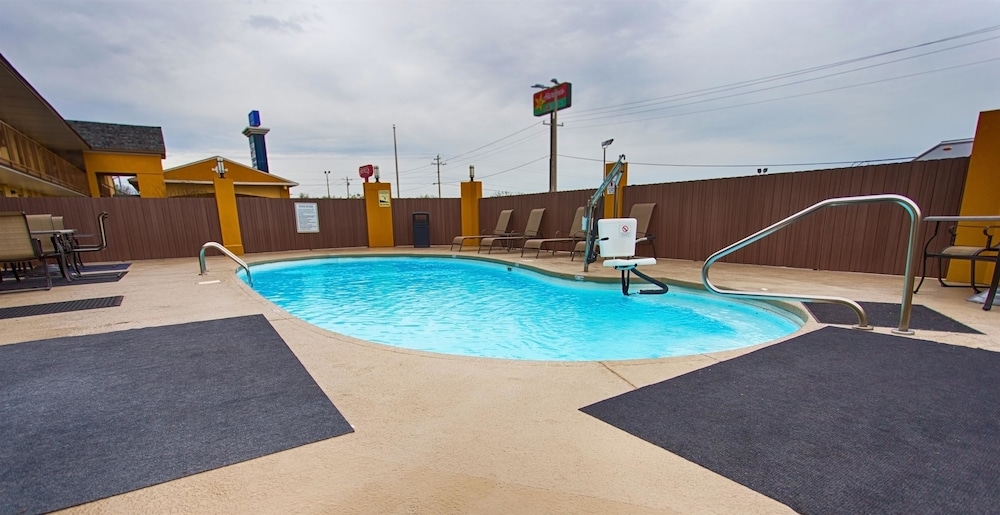 Best Western Athens Inn 27/30