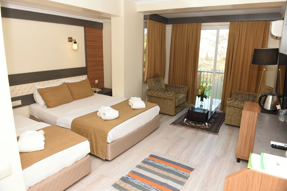 Lycus River Thermal Hotel 14/50