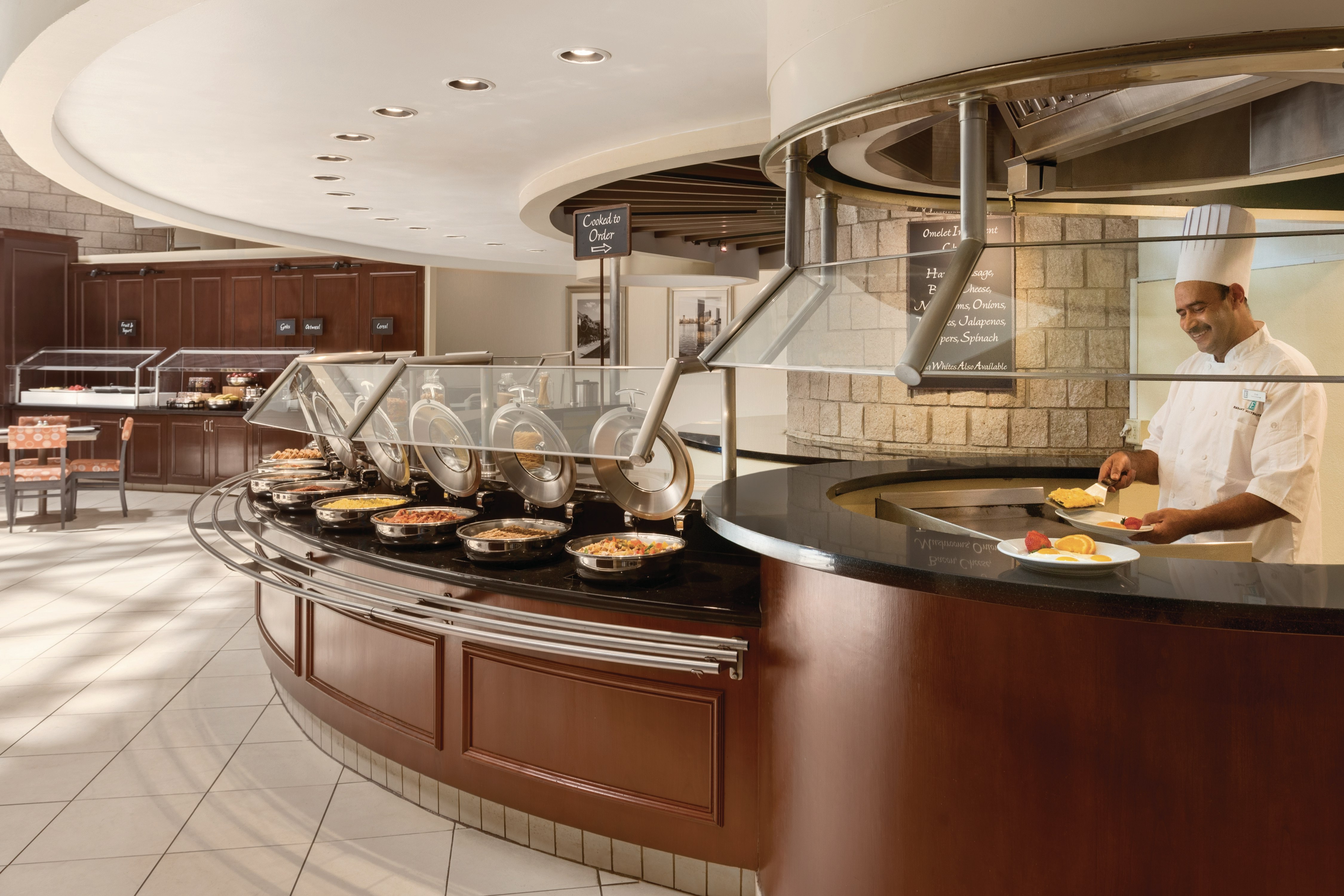 Embassy Suites by Hilton Orlando International Drive ICON Park 86/86