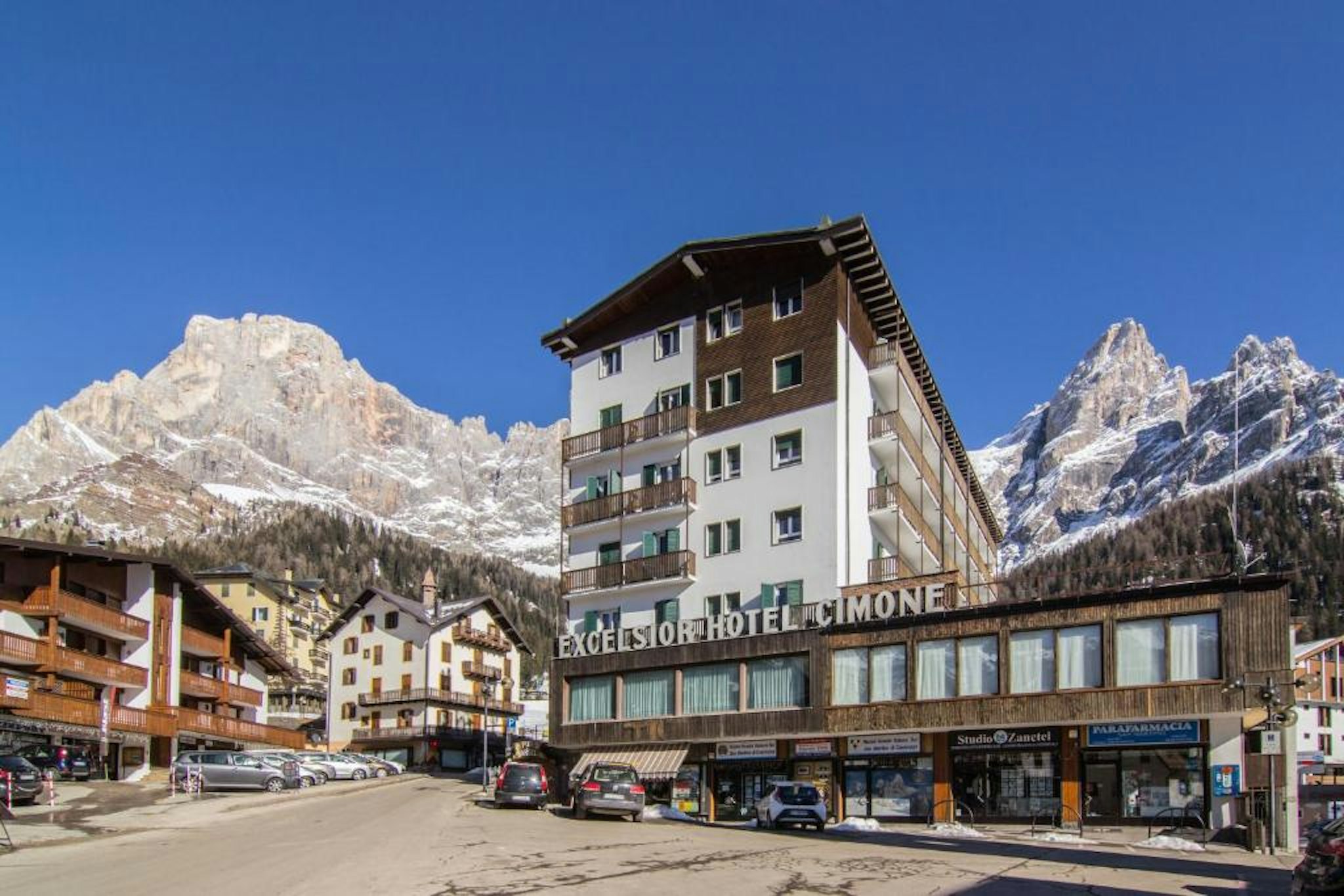 Hotel Excelsior Cimone 14/18