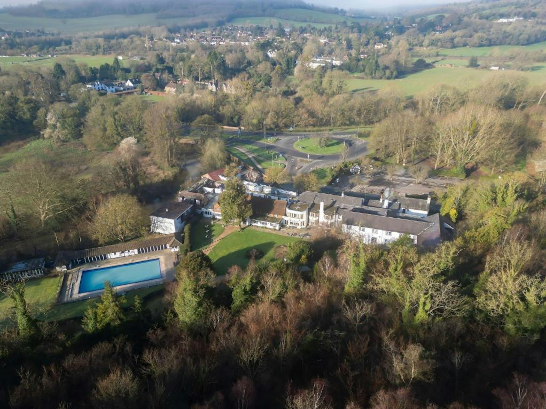 Sunday Box Hill Burford Bridge Hotel 51/57