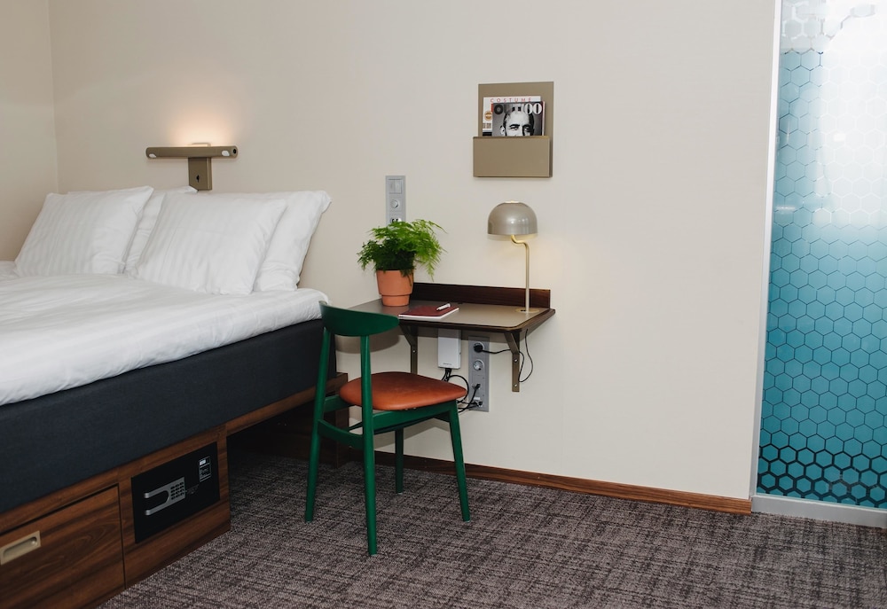 Best Western And Hotel 15/42