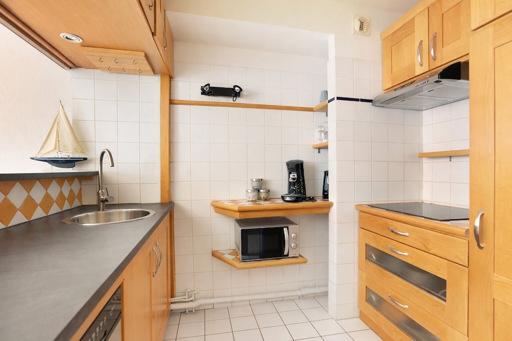 Short Stay Group Residence Les Lilas Serviced Apartments 48/48