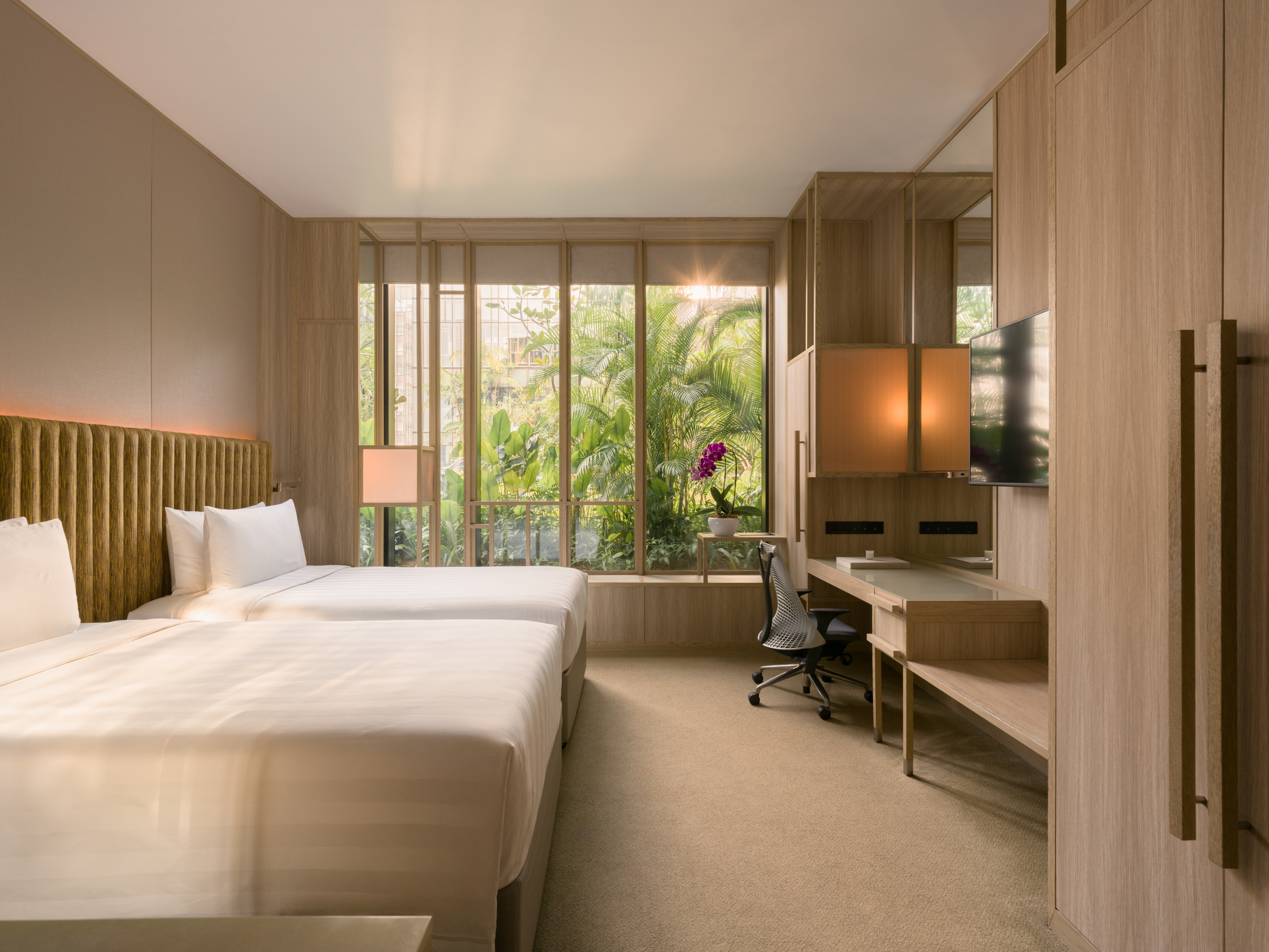 URBAN DELUXE ROOM