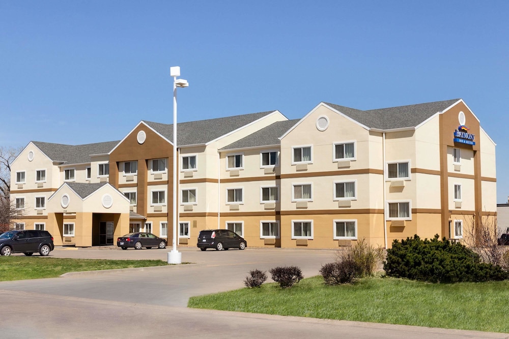 Baymont By Wyndham Salina 3/31