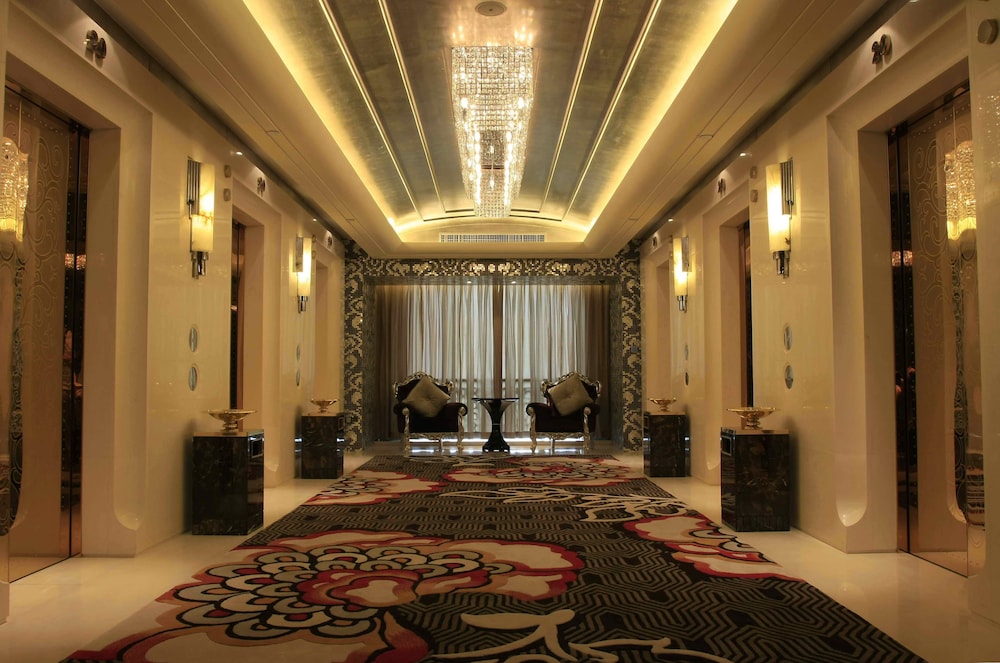 Chateau Star River Guangzhou Hotel 35/74