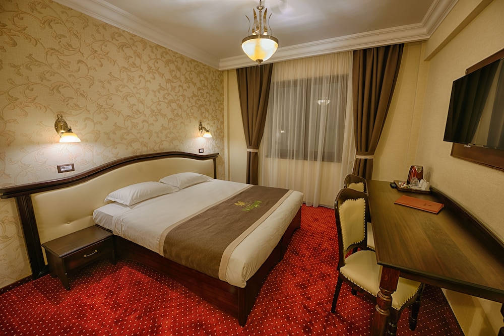 Magus Hotel 14/57