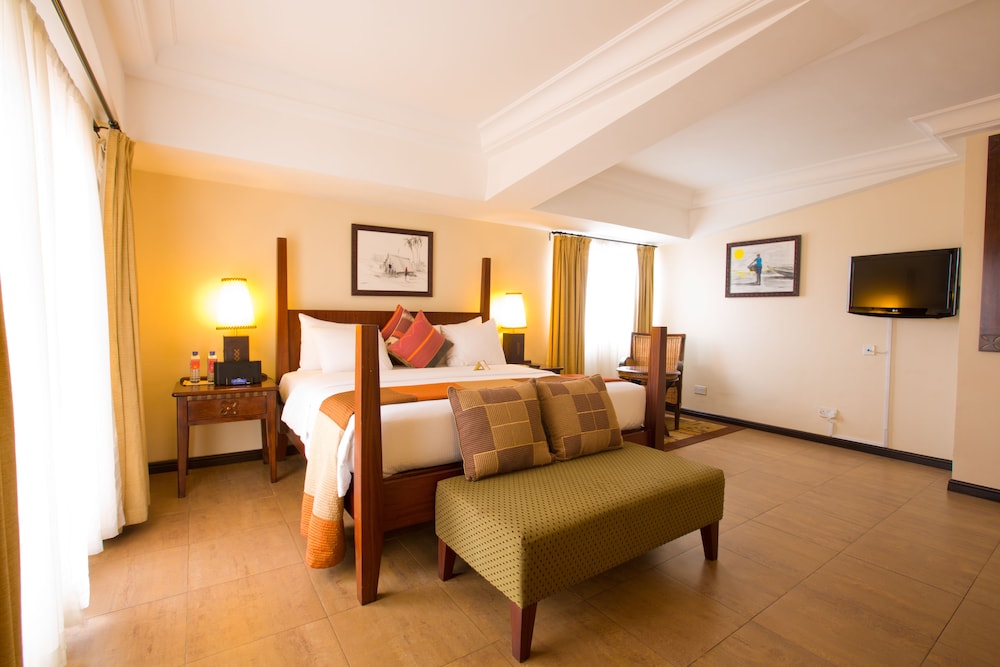 The African Regent Hotel 50/71