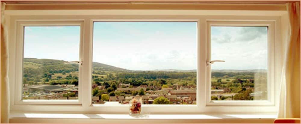 The Mount Guest House 4/9