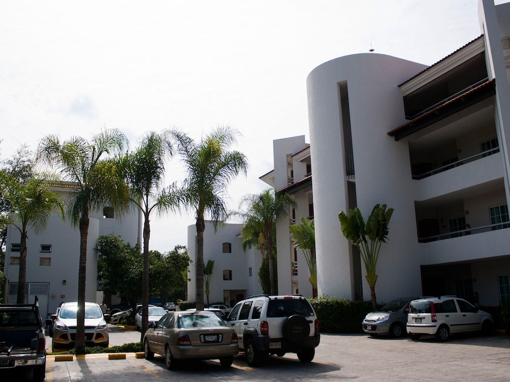 Aurea Hotel And Suites 43/50
