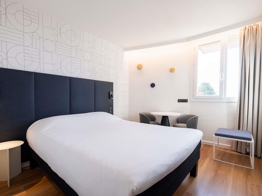Ibis Beziers Est Mediterranee 27/73